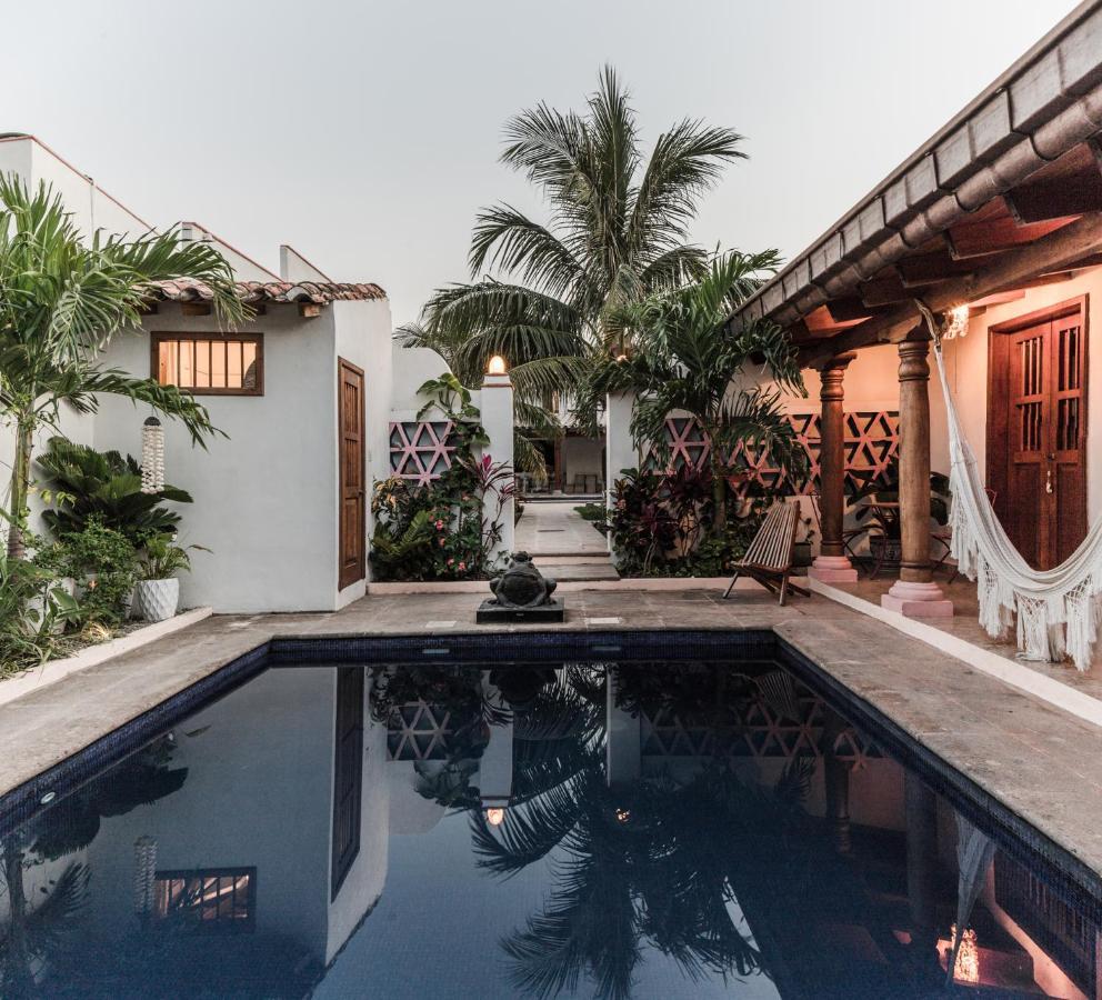 Hotel La Casa De Las Sirenas Tlacotalpan Bagian luar foto