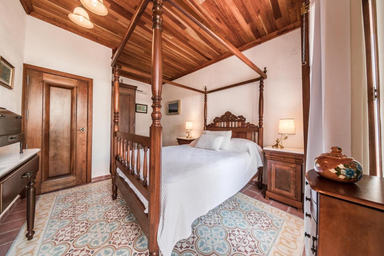 Hotel La Casa De Las Sirenas Tlacotalpan Bagian luar foto