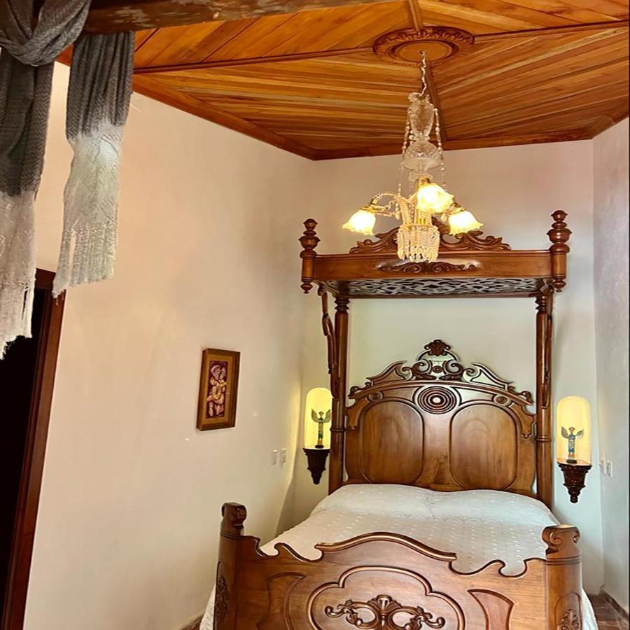 Hotel La Casa De Las Sirenas Tlacotalpan Bagian luar foto