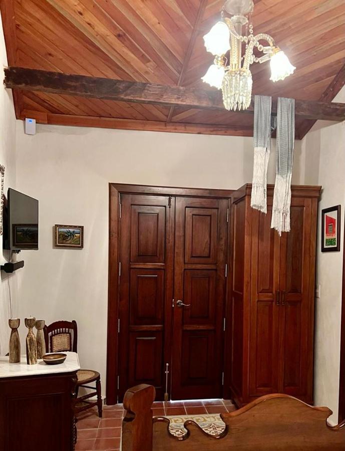 Hotel La Casa De Las Sirenas Tlacotalpan Bagian luar foto